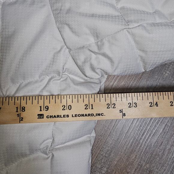 Northface Goosedown, 600 Fill,  Winter White, Puffer Jacket Large PTP 21.5 L. 25 - Picture 6 of 11